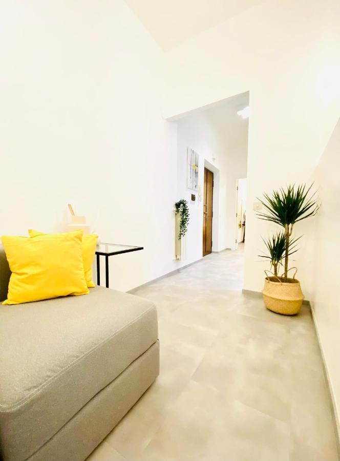 Two-Bedroom Apartment,1356810683:JPEG